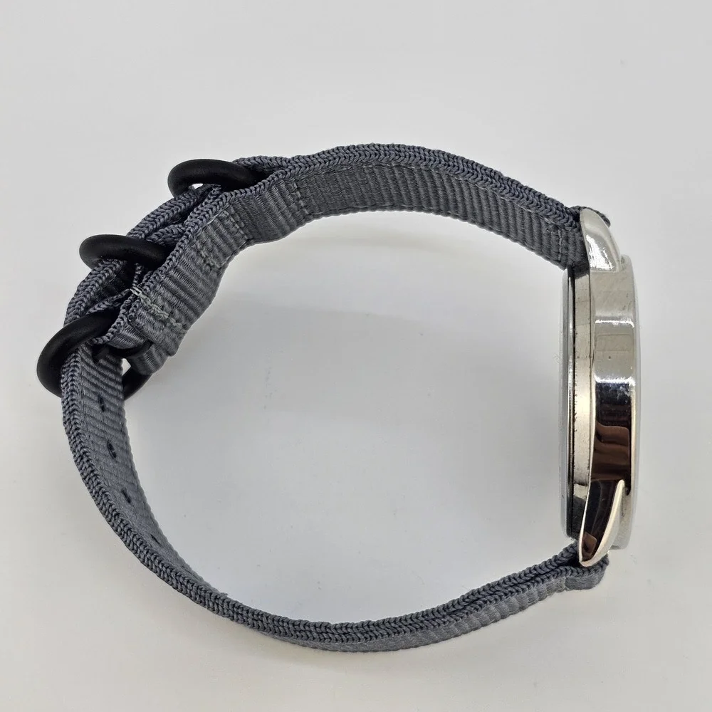 Men's Analog Watch 37MM‎ Black Dial NEW Gray Canvas Bands NEW Battery
